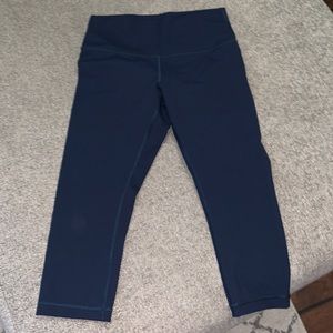Lululemon navy 21” crop leggings